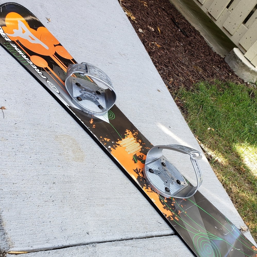 Snowboard - Picture 6 of 6